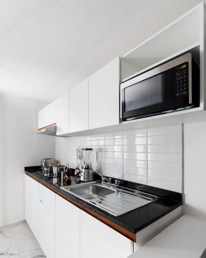 Seven Boutique Apartments Канкун Экстерьер фото